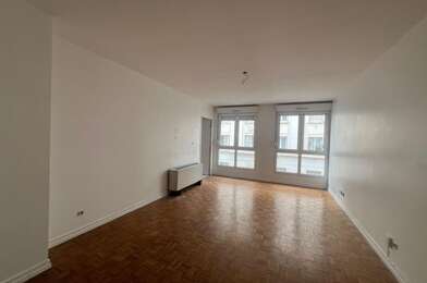 Appartement 3 pièces 270800 €