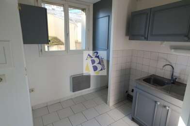 Appartement 3 pièces 565 €