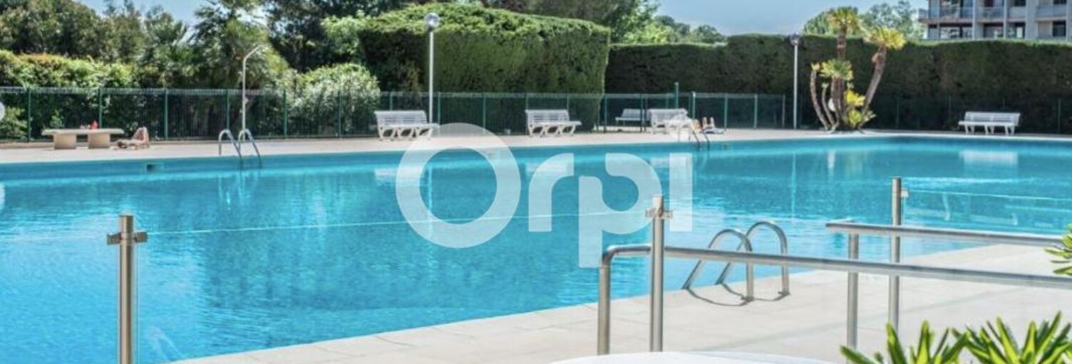 Appartement 1 Pièce 27 m² à vendre à Mandelieu-la-Napoule (06210)