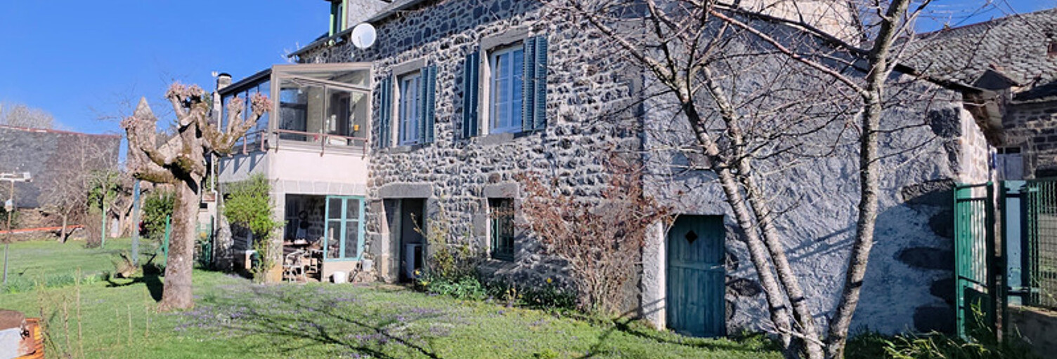 Maison 10 Pièces 150 m² à vendre à Moussages (15380)