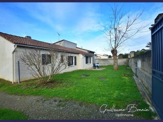 Guillaume BONNIN immobilier 86 vous présente cette Maison 6/7 pièces de 139m² avec 4 à 5 chambres + Jardin avec terrasse à Saint-Léger La Pallu (86380) — photo du bien