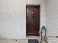 Sous-sol de 3 chambres, grand jardin et garage supplémentaire! — photo 2