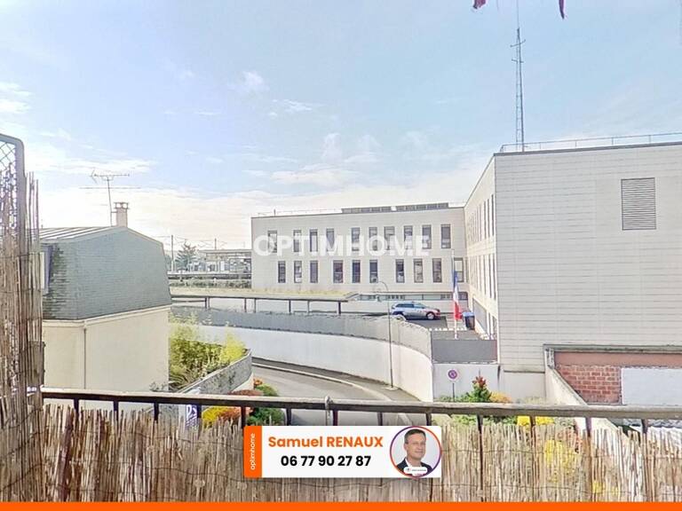 Gare RER "Le Raincy - Villemomble" - Appartement à rénover de 3 pièces avec balcon et cave — photo 1