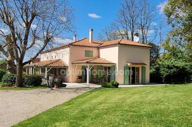 Maison 7 pièces 499000 €