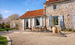 Maison 8 Pièces 235 m² à vendre à Cholet (49300)