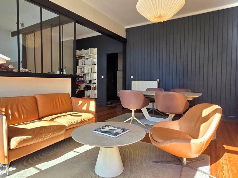 Appartement Centre-Ville Rochefort - Terrasse - 2 chambres - Luminosité et Charme — photo 1