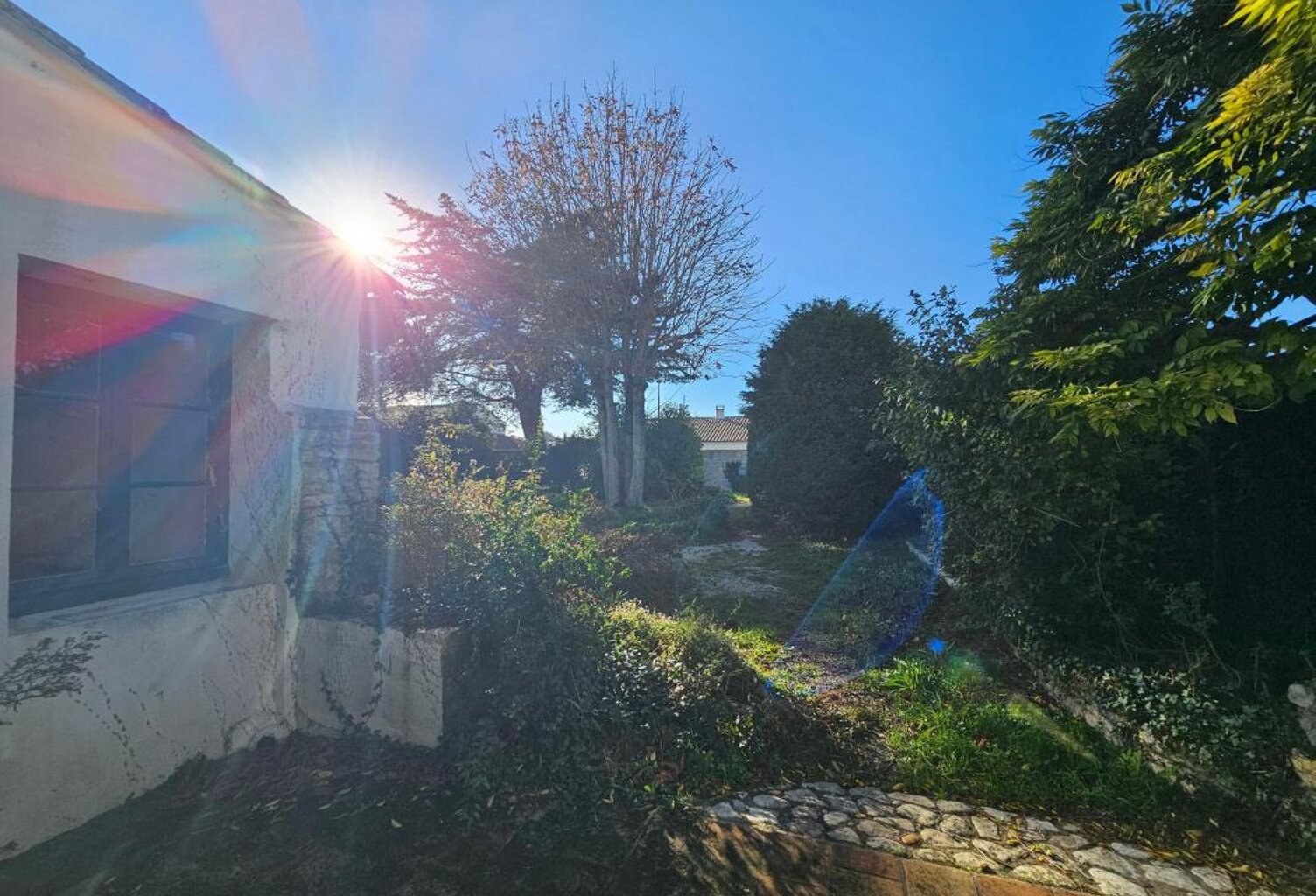 Deux charmantes maisons À Vendre sur une parcelle de plus de 850m², opportunité rare ! — photo 1