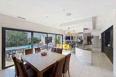 Maison 4 pièces 870000 €