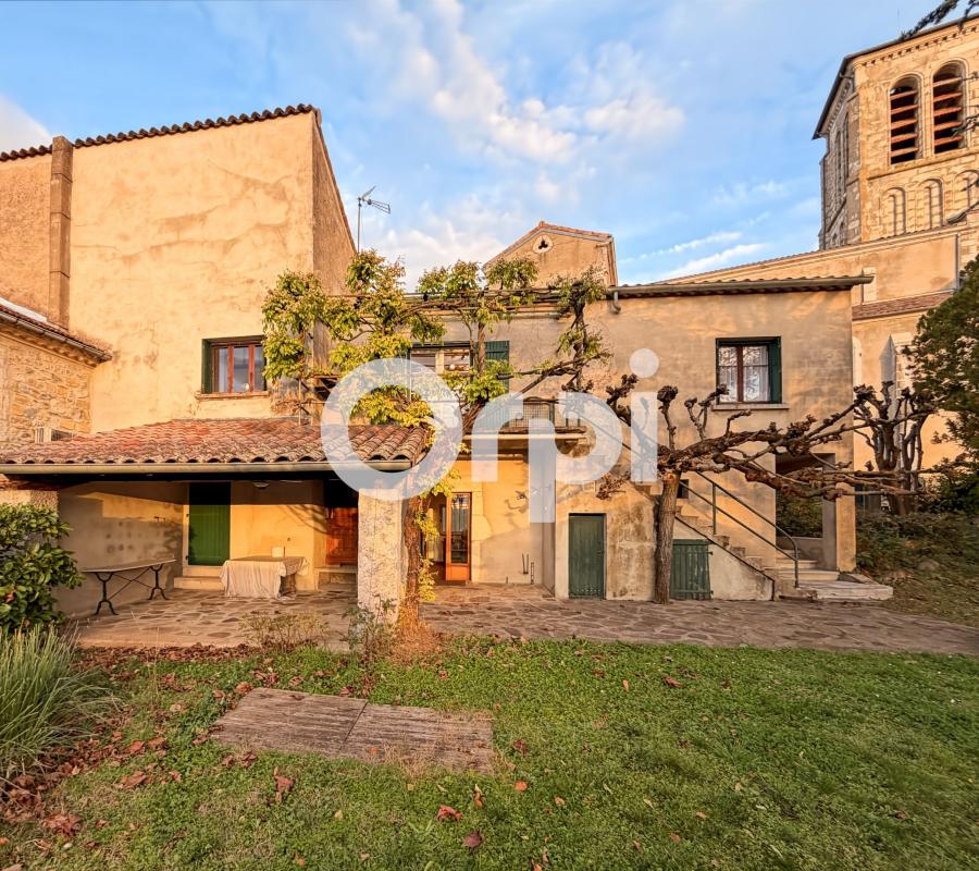 Maison de Village   T9 à vendre Grospierres 07120