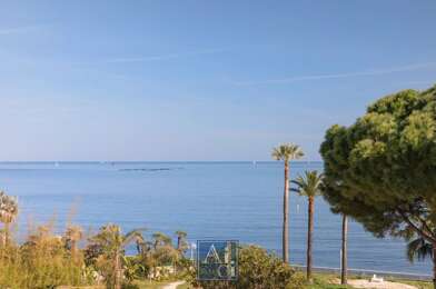 Appartement  749000 €