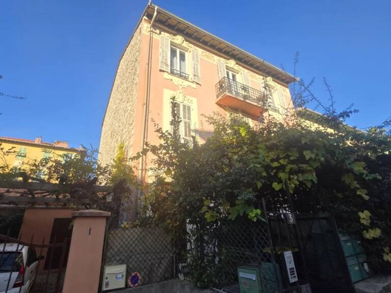 CHAMBRUN/ST MAURICE - DERNIER ETAGE - 3PIECES + CAVES — photo 1