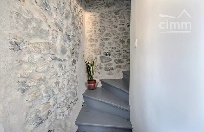 APPARTEMENT TYPE T2 EN DUPLEX - VALGELON-LA-ROCHETTE — photo 5