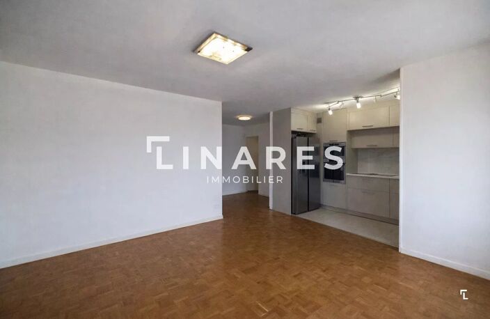 LE MÉDICIS - Appartement T4 de 75m2 - Balcon - Cave - 13003 DESI — photo 4