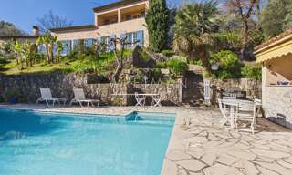 Maison 6 Pièces 160 m² à vendre à Le Bar-sur-Loup (06620)