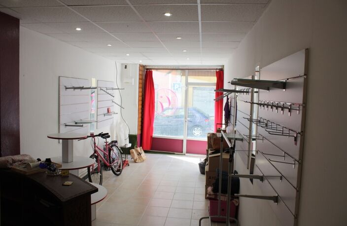 Immeuble à vendre TOURNUS (71) Appt T4-83m2 (loué) + (Local commercial) à 119 000 € — photo 4