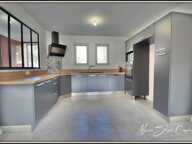 VILLA D'ARCHITECTE DE PLAIN PIED à vendre 6 pièces  (40) DE 135 M² ENTRE FORET ET OCEAN — photo 4