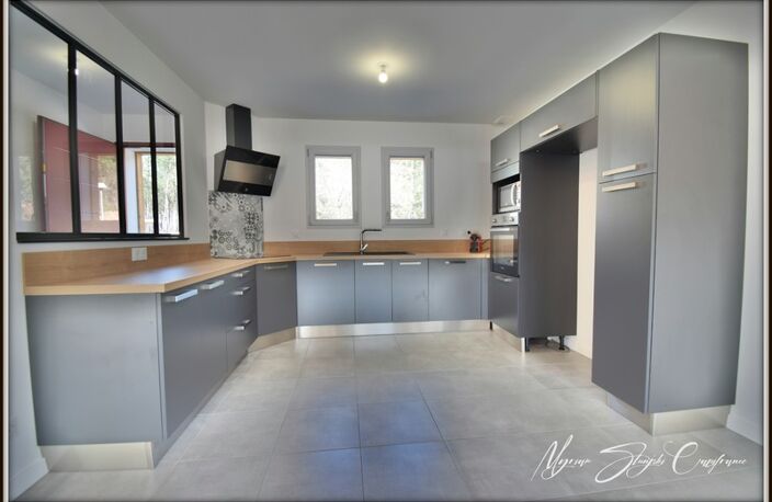 VILLA D'ARCHITECTE DE PLAIN PIED à vendre 6 pièces  (40) DE 135 M² ENTRE FORET ET OCEAN — photo 4