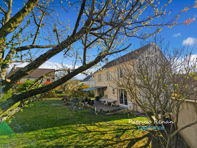 Maison à vendre 7 pièces P7 FONTENAY LE FLEURY (78) — photo du bien