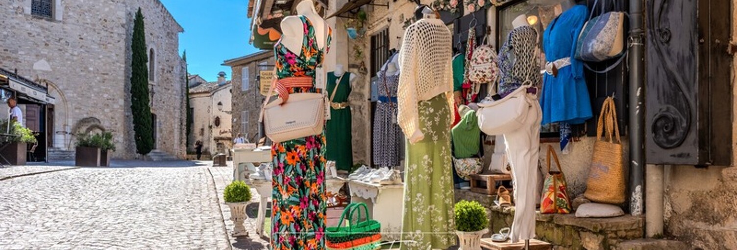 Commerce 2 Pièces 60 m² à louer à Le Castellet (83330)