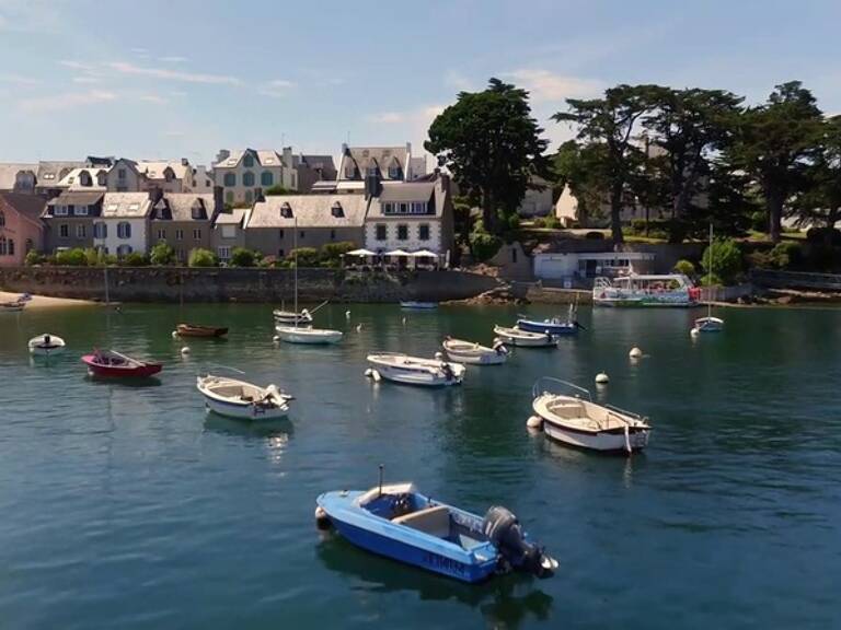 Rare à Sainte Marine – Maison proche port et plages avec beaux volumes COMBRIT (29) — photo 1