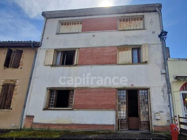 Maison de village à vendre 5 pièces  (32) — photo du bien