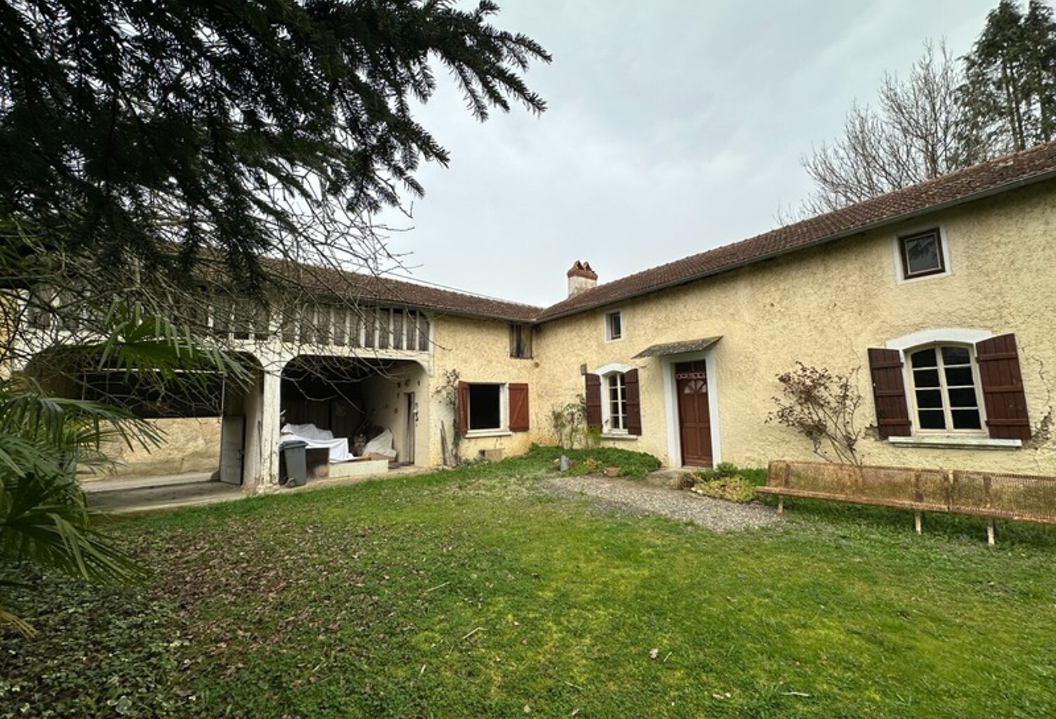 Fermette de plain pied à rénover — photo 1