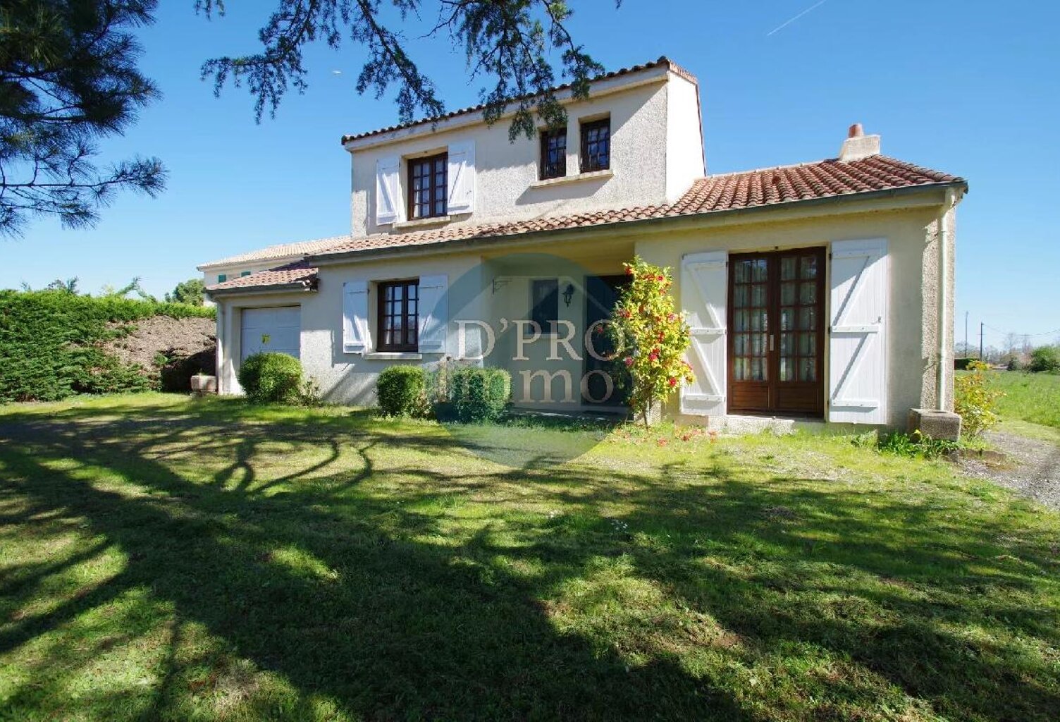 Maison familiale de 110 m² sur grand terrain de plus de 1600 m² — photo 1