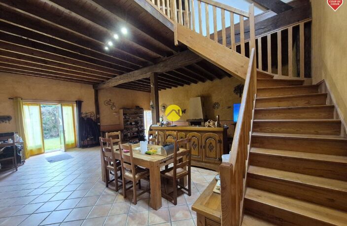  MAISON 200M² AVEC GRAND TERRAIN  — photo 2