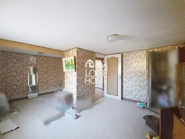 MAISON SEMI INDIVIDUELLE - CHAMBRES - GARAGE - COUR — photo du bien