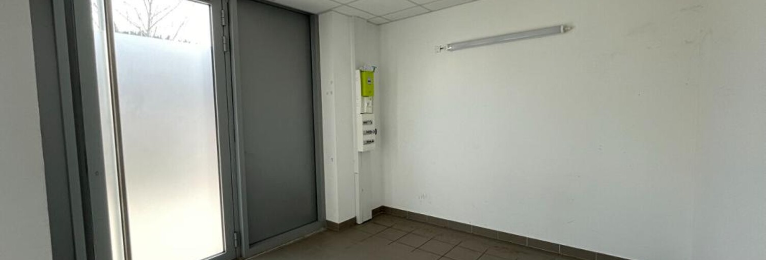 Local industriel  37 m² à vendre à Caluire-et-Cuire (69300)