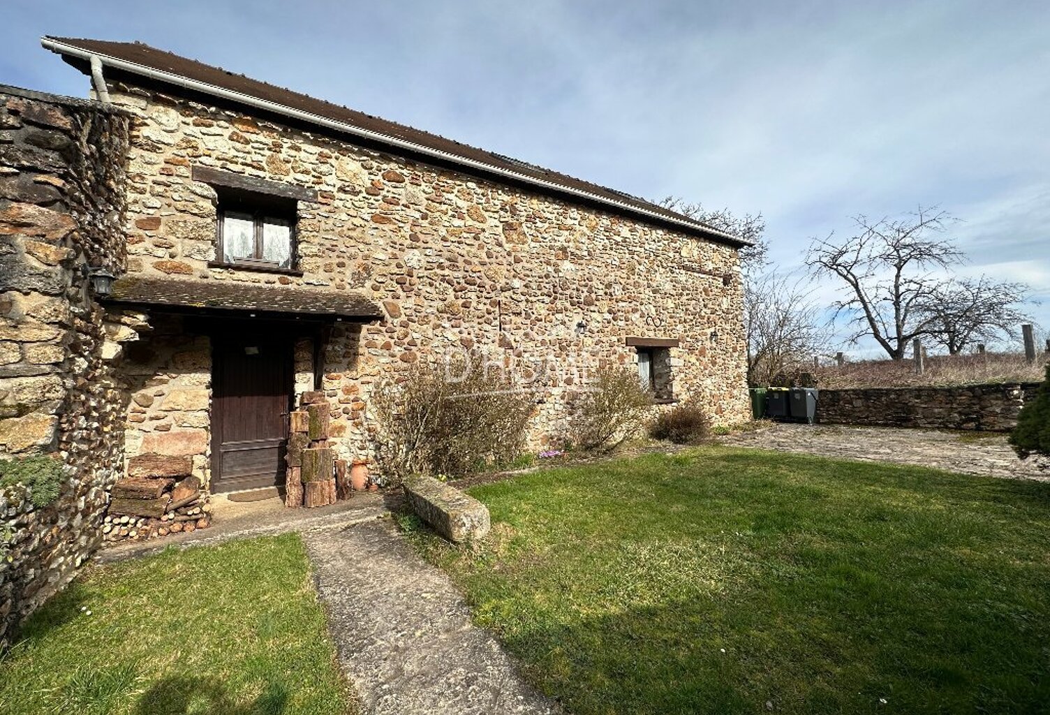 BRIARDE ET ATELIER DE 450M² — photo 1