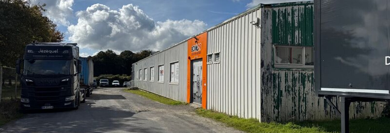 Local industriel  1757 m² à vendre à Landivisiau (29400)