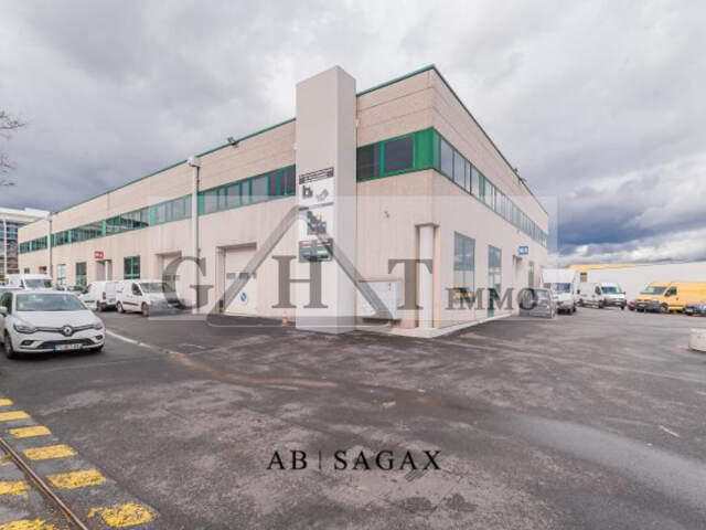 Entrepôt Bureaux A louer — photo du bien