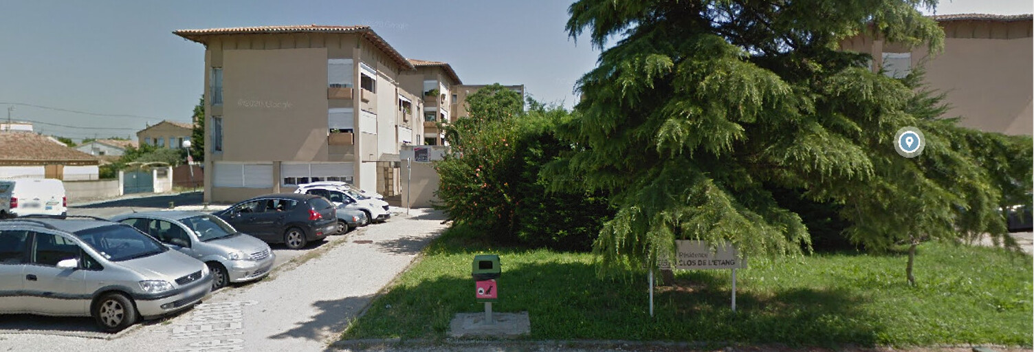 property.type.service  151 m² à louer à L'Isle-sur-la-Sorgue (84800)