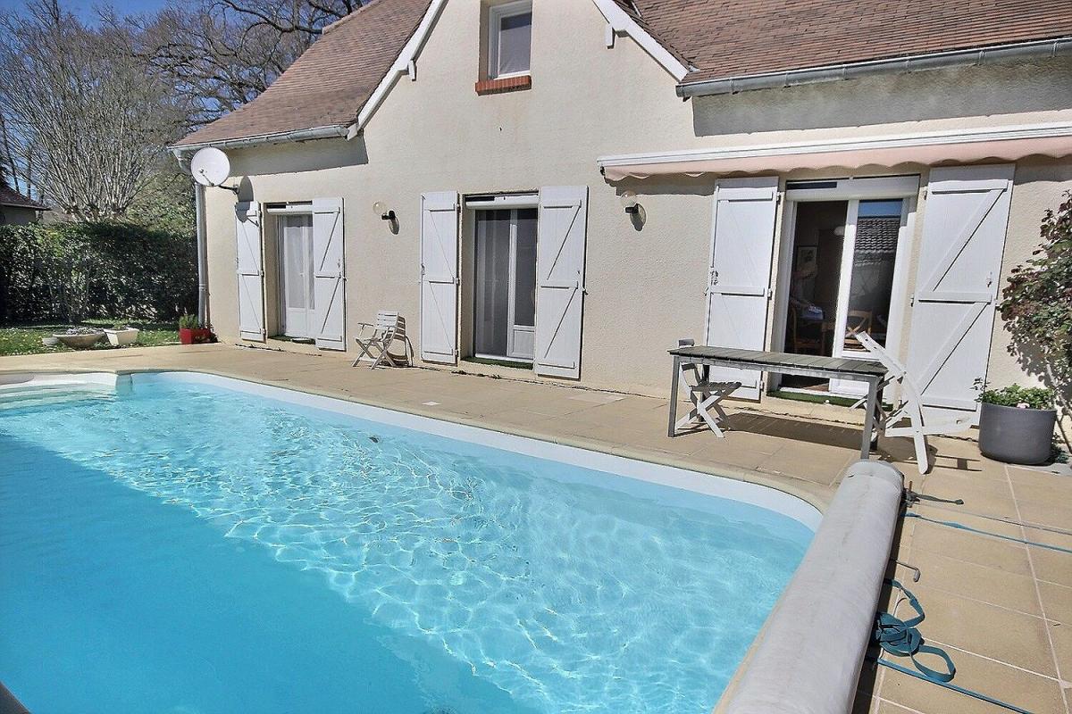 Villa / Maison  T6 à vendre Lons 64140