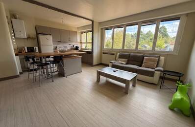 Appartement À Vendre — photo du bien