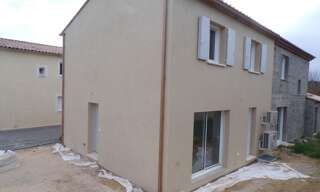 Maison 2 Pièces 82 m² à louer à Peypin-d'Aigues (84240)