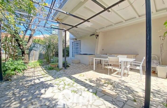 Saint-Cléophas – Maison indépendante avec jardin et rentabilité locative immédiate! — photo 2