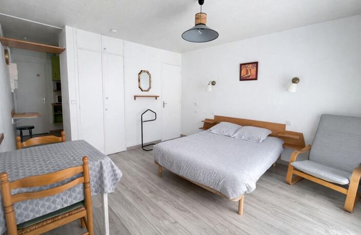   DAX – Centre-ville | Studio meublé avec balcon – Résidence sécurisée — photo 4