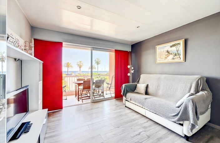 FRÉJUS PLAGE - T2 Vue Mer et Jardin - À Vendre ! — photo 2