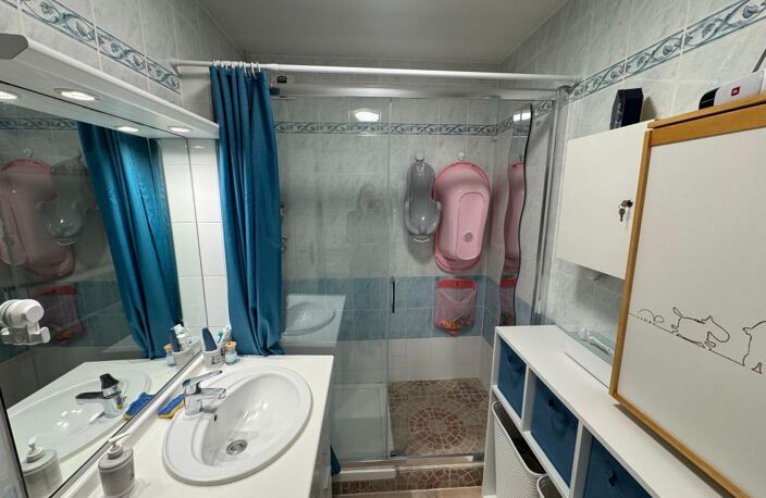Appartement À Vendre — photo 4