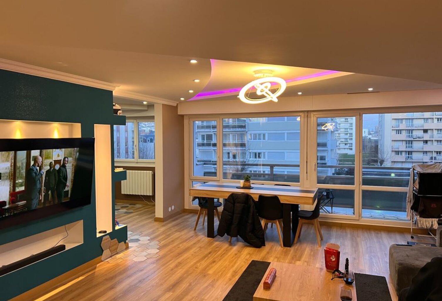 Appartement À Vendre — photo 1
