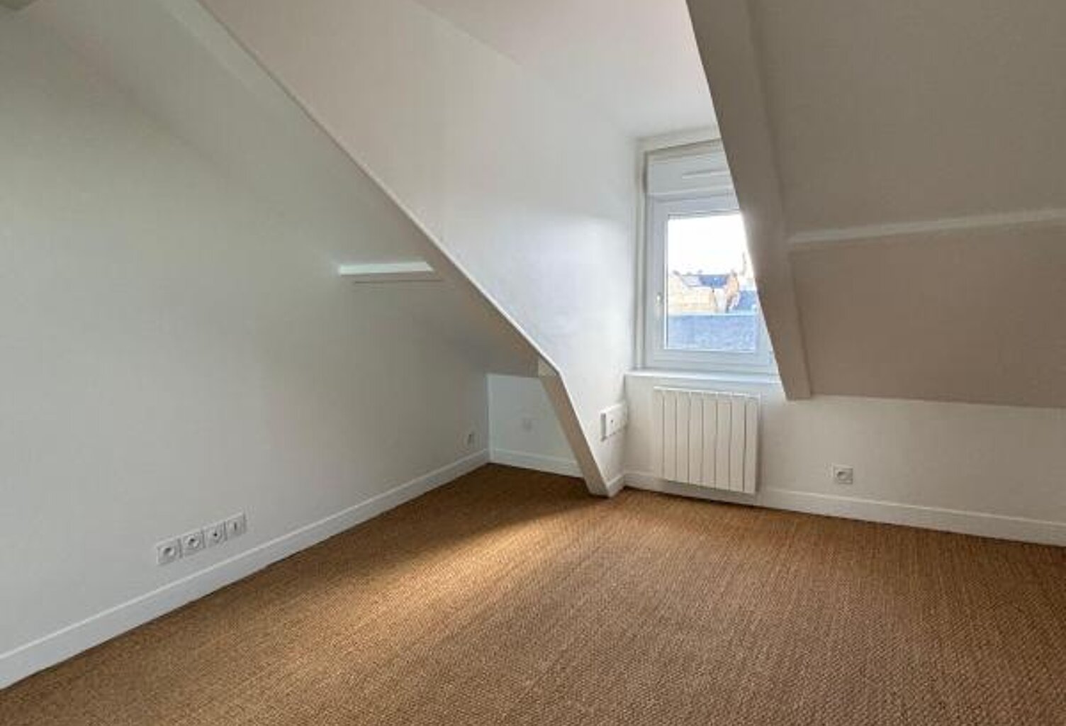 Appartement À Louer — photo 1