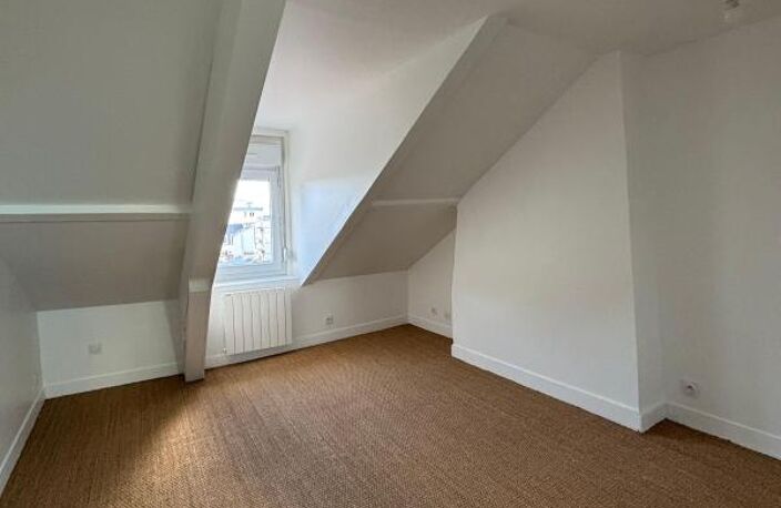 Appartement À Louer — photo 3