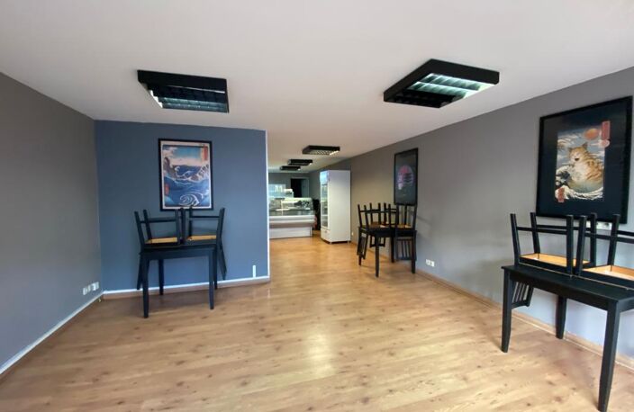 Bien Commercial À Louer — photo 2