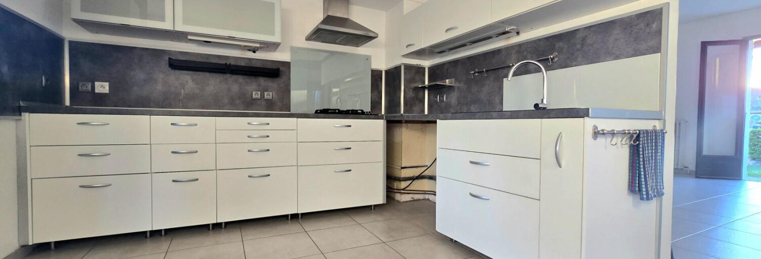 Maison 5 Pièces 121 m² à vendre à Montpon-Ménestérol (24700)