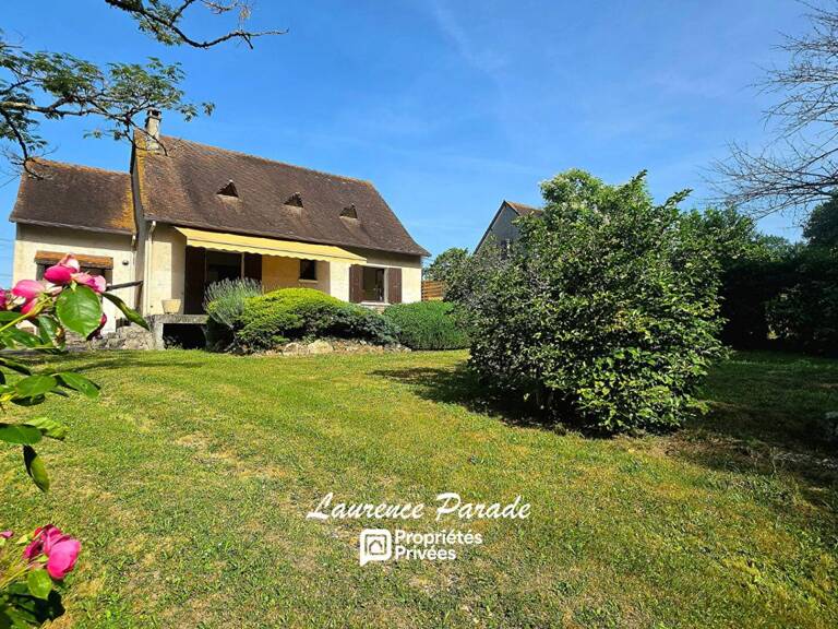 Maison  avec garage et parc, annexes — photo 1
