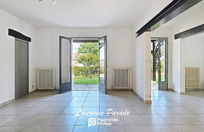 Maison  avec garage et parc, annexes — photo 4