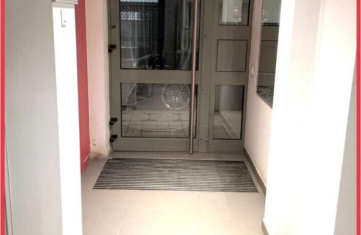 92800 PUTEAUX RUE MARIUS JACOTOT - EXCLUSIVITÉ - STUDIO À VENDRE — photo 2