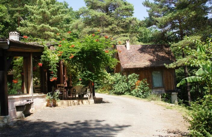 Chalet en bois niché dans la nature et sa dépendance a seulement 20 min de Bergerac — photo 2